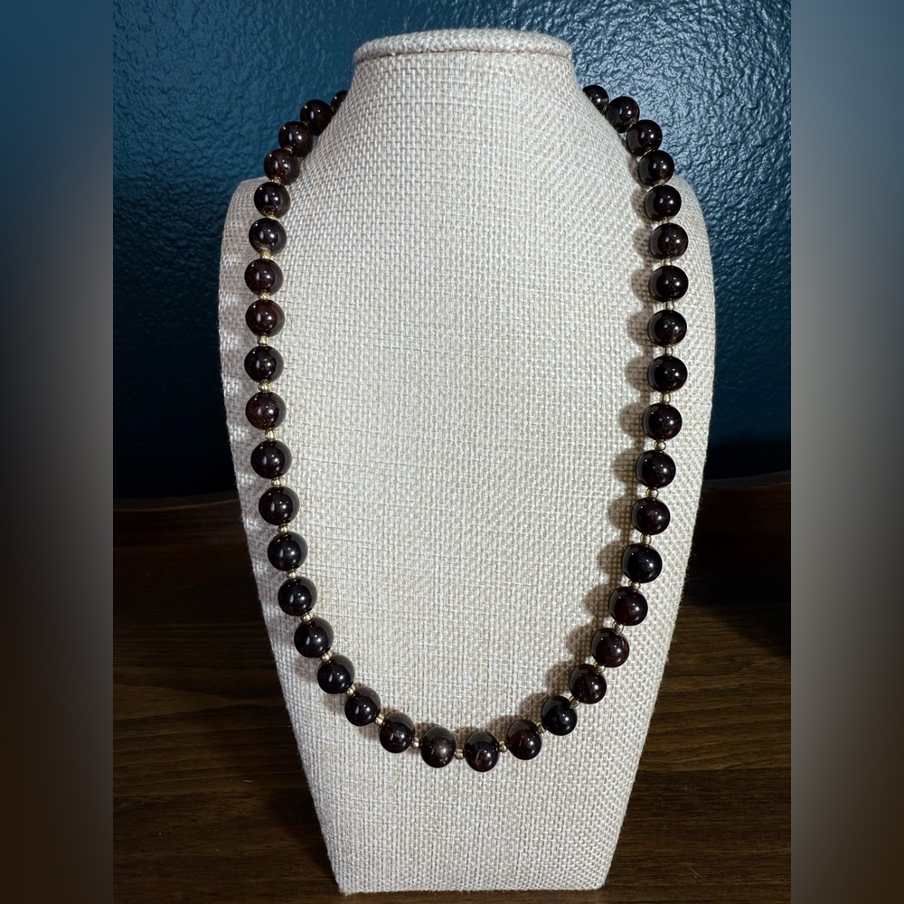 Elegant Natural Garnet Beaded Necklace